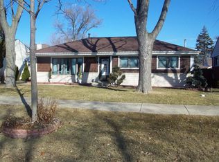 1015 Glendale St, Bensenville, IL 60106