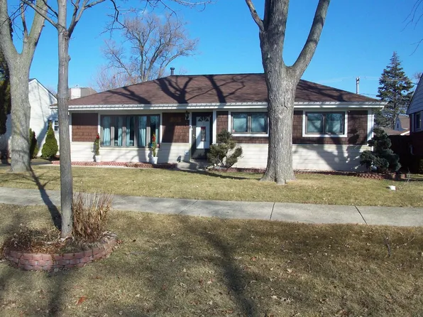 1015 Glendale St, Bensenville, IL 60106