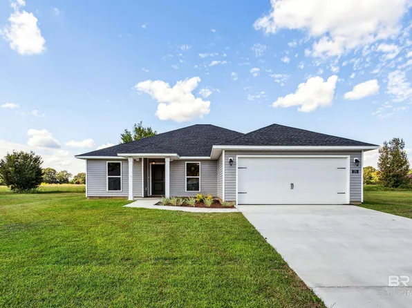 120 Saint Stephens Ct, Atmore, AL 36502