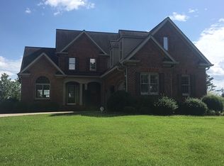 125 Spring Forest Dr, Shelby, NC 28152