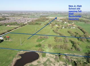 2885 Edgewood Rd, Bentonville, AR 72713