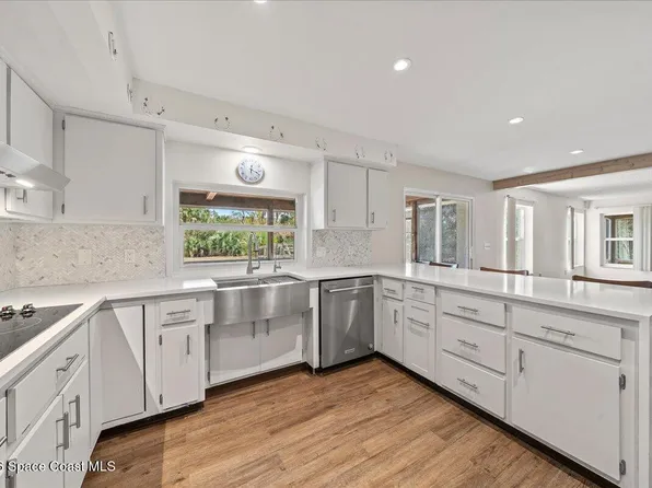 2365 Corey Rd, Malabar, FL 32950