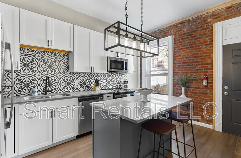 3313 Magnolia Ave #2F — Photo 3
