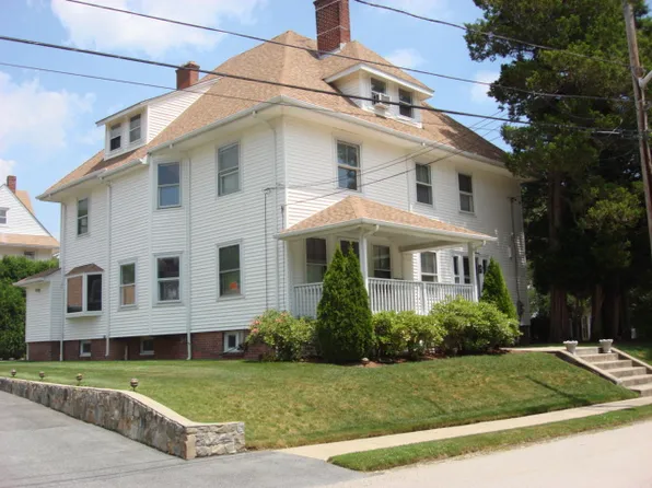 1 South St, Cranston, RI 02920