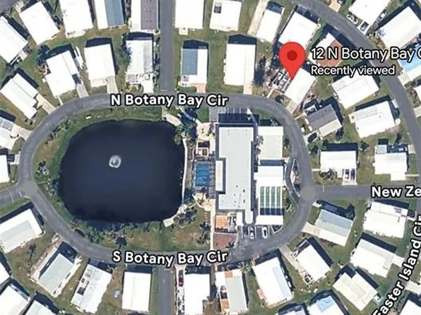 12 N Botany Bay Cir, Englewood, FL 34223