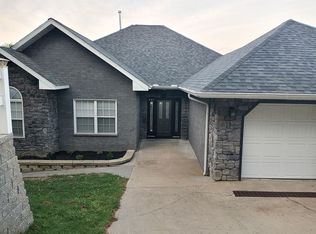 531 Minnowbrook Rd, Camdenton, MO 65020