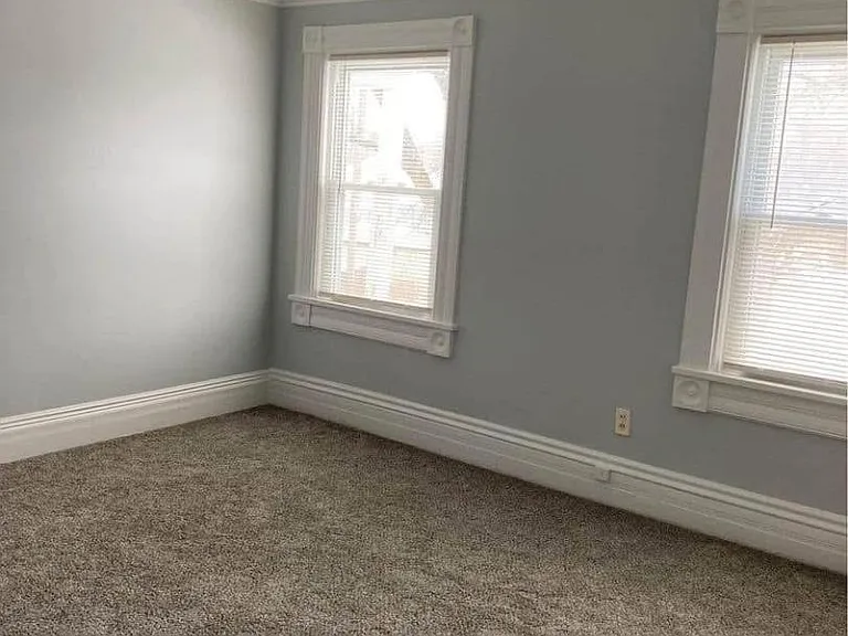 Unit Photo