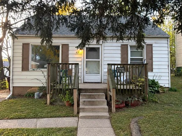 419 S Henrietta Ave, Rockford, IL 61102