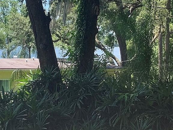 4th image of 6923 Oswego Dr