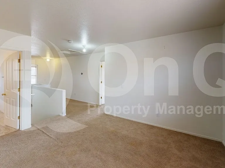 7088 S Dunnock Dr — Photo 9
