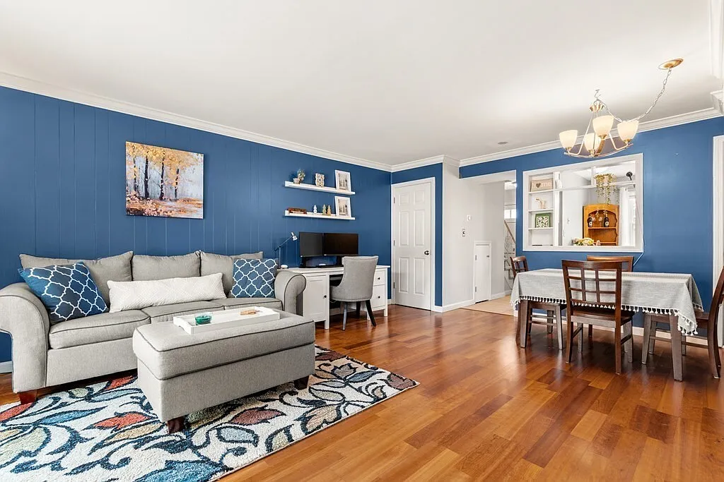1107 Windsor Dr, Framingham - 1 — Photo 1