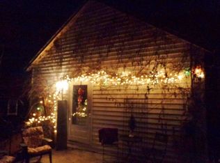 2873 Mohawk St, Sauquoit, NY 13456