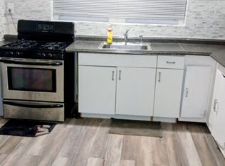 623 N 64th St #1, Philadelphia, PA 19151