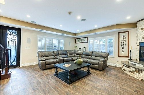 3rd image of 10953 San Blas Cir