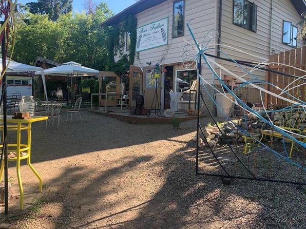 202-206 Elizabeth AVENUE, Manitou Beach, SK S0K 4T1