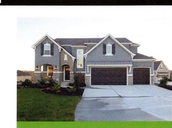 1210 Hampton Dr, Raymore, MO 64083
