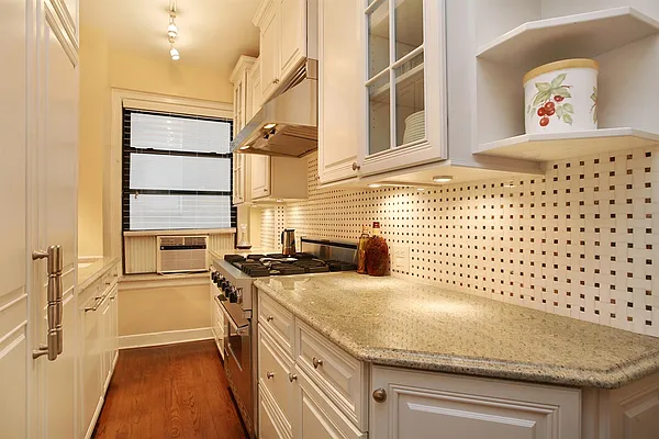 Sold by Corcoran | media 2