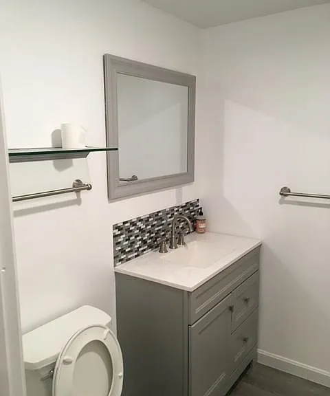 1025 Main St #3 — Photo 5