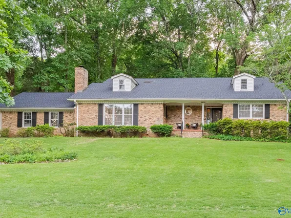 5830 Jones Valley Dr SE, Huntsville, AL 35802