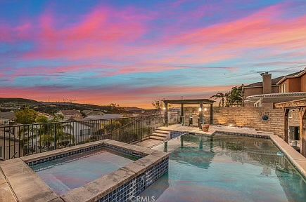 Gorgeous sunset views overlooking the valley