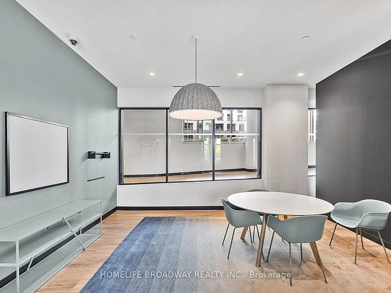 7950 Bathurst St #1415 — Photo 17