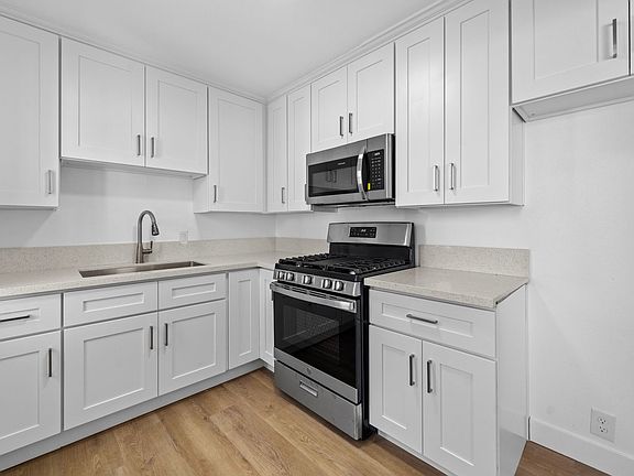 5th image of 6729-6803 Middleton St #6803-C