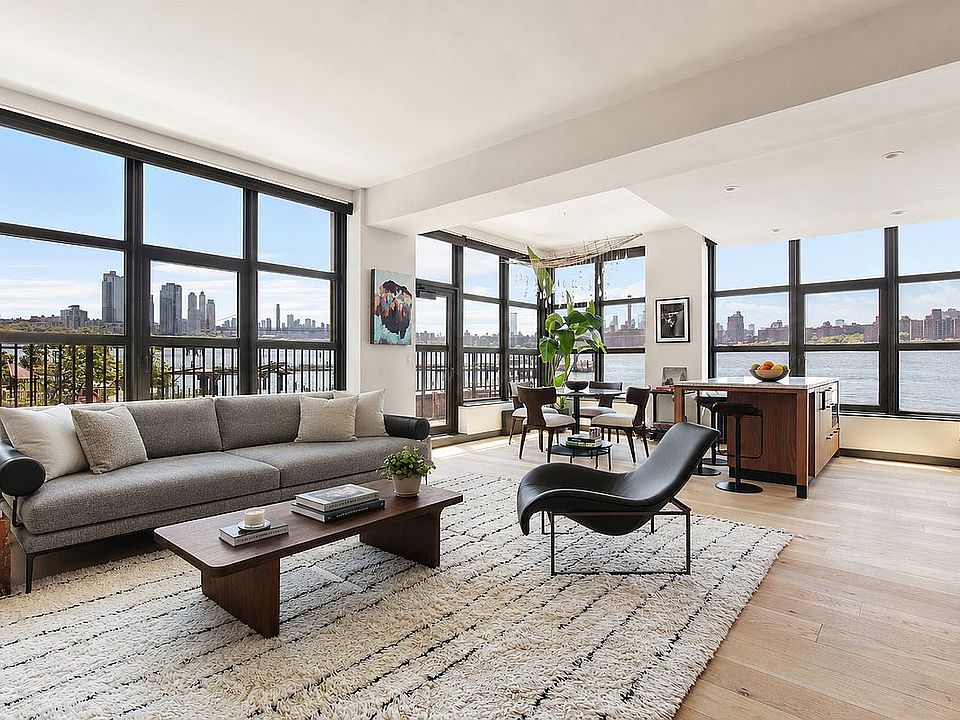 1st image of 29 Huron St #2DW