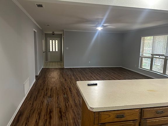 5th image of 403 Frankie Ln #Na