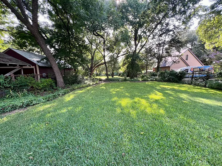 531 S Dallas Ave — Photo 17
