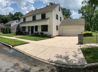 300 Carriage House Ln, Haddonfield, NJ 08033