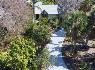 1035 Sirus Trl, Sarasota, FL 34232