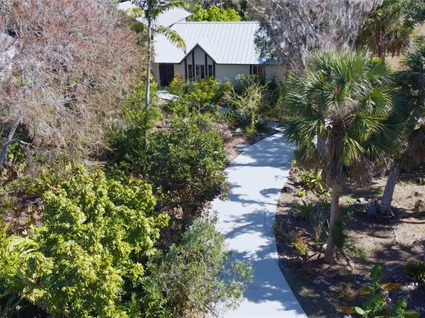 1035 Sirus Trl, Sarasota, FL 34232