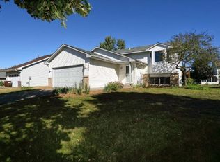 9692 72nd St S, Cottage Grove, MN 55016