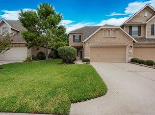 8426 Sunset Loch Dr, Spring, TX 77379
