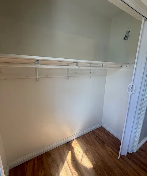 117 N Barbara Ave — Photo 21