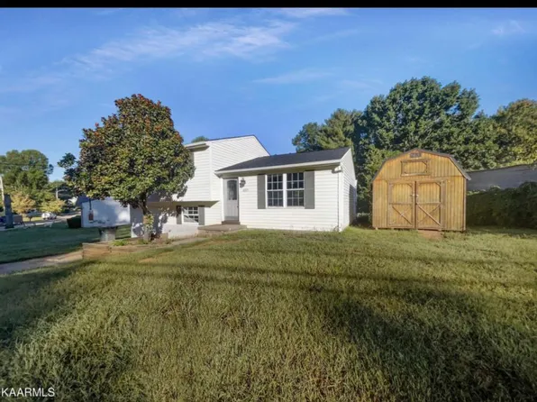 4309 Twin Pines Dr, Knoxville, TN 37921