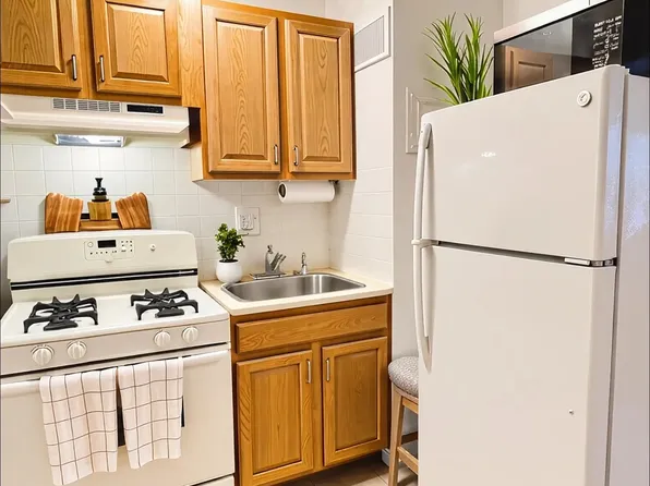 6515 Blvd East image 21 of 37