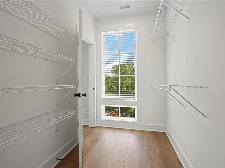2636 Mackintosh Ct — Photo 4