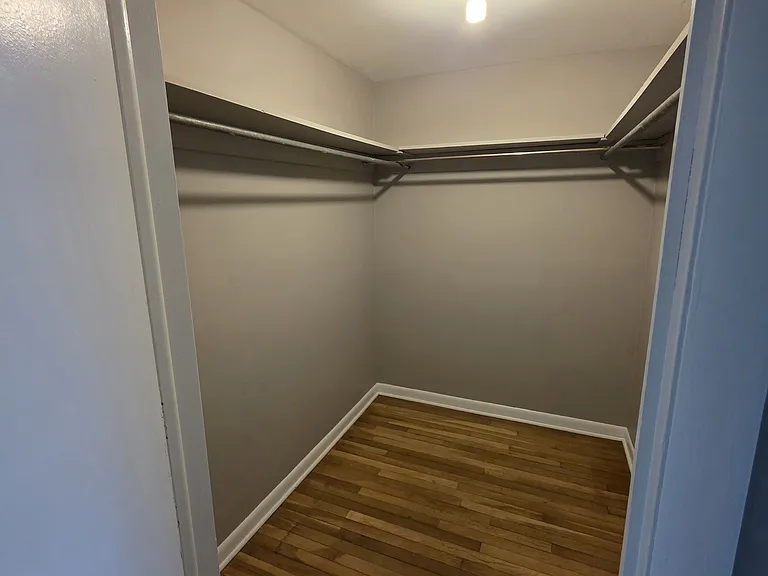 237 Broad Meadows Blvd — Photo 10