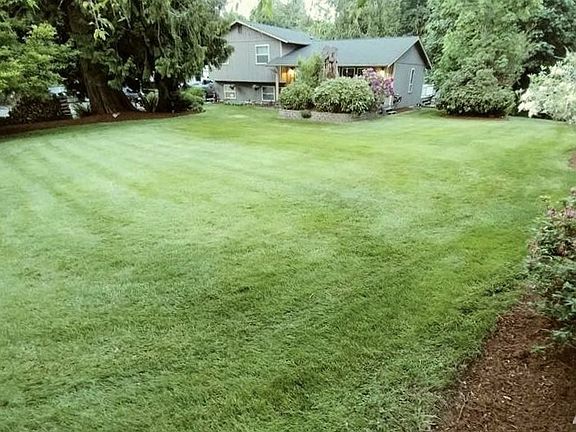 5th image of 1203 99th Ave SE