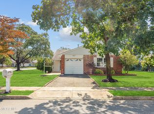 1 Reef Place, Brick, NJ 08723