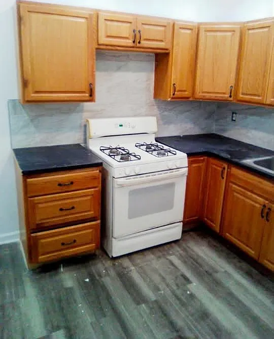 3 bed, $1,950 — Photo 3