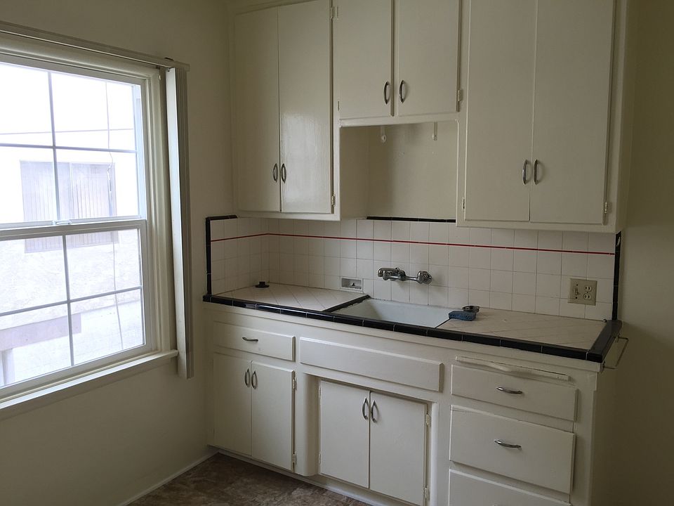 1st image of 409 E Harvard St APT 14