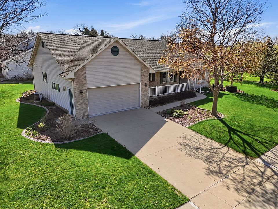 1st image of 612 Westlawn Dr