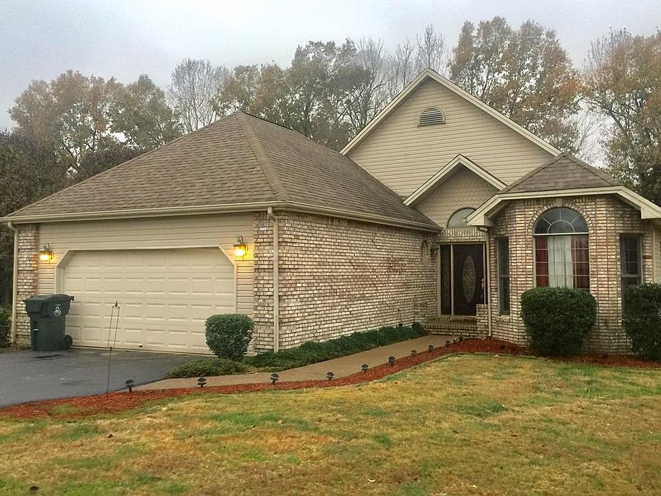 1st image of 81 Nicholas Ln