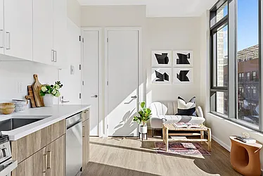 Rented by Living New York