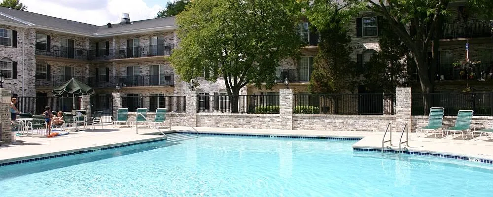 Normandy Apartments — Photo 4