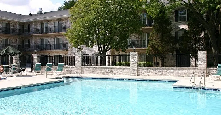 Normandy Apartments — Photo 4