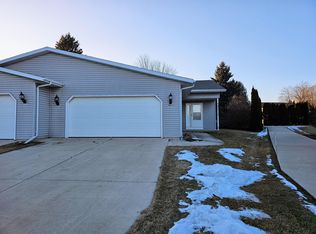 4544 Andrea Ct #4544, Manitowoc, WI 54220