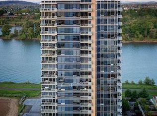 836 SW Curry St UNIT 1100, Portland, OR 97239